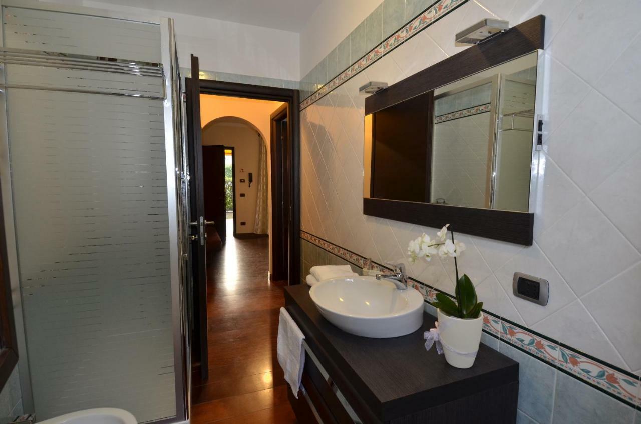 Erno Apartment Lesa Zewnętrze zdjęcie